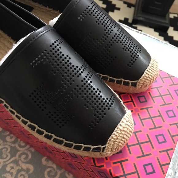 🚫SOLd🚫 New Tory Burch Perforated Espadrille 6.5 - Picture 5 of 6
